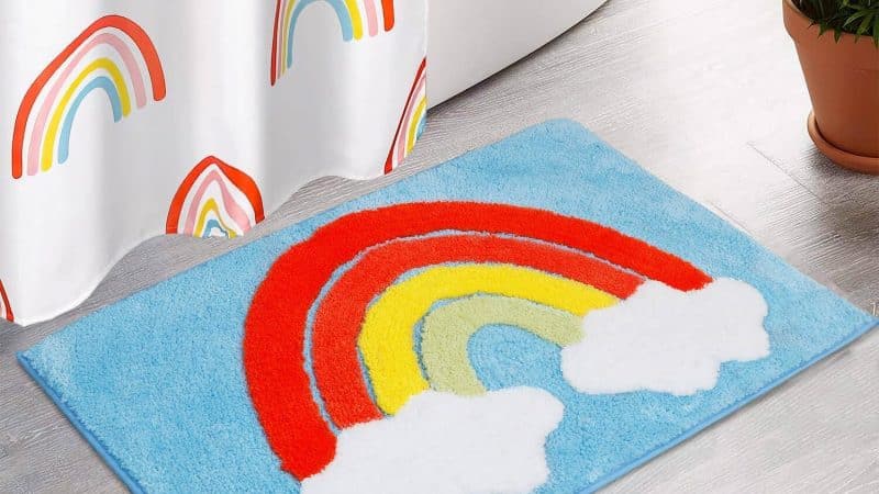 HAIWAOO Rainbow Bath Mat-17×24: A Colorful and Functional Addition to Your Bathroom