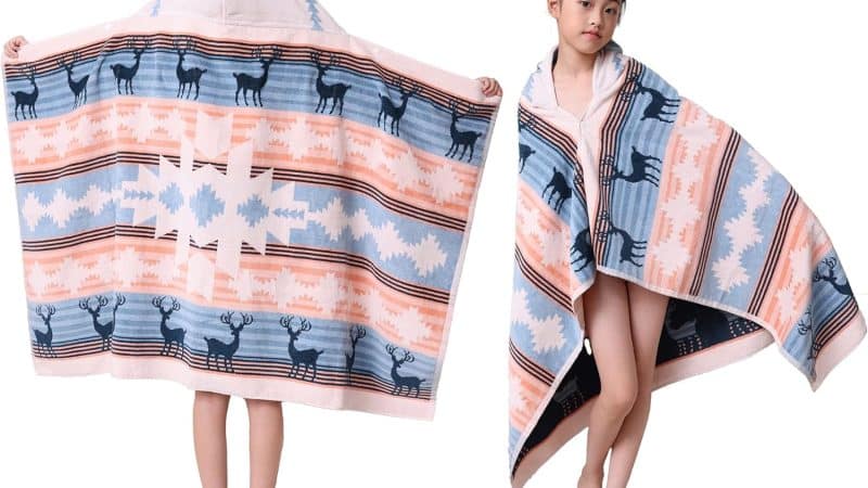 LOBETOAED Kids Hooded Beach Bath Towel: The Perfect Holiday Gift for Kids